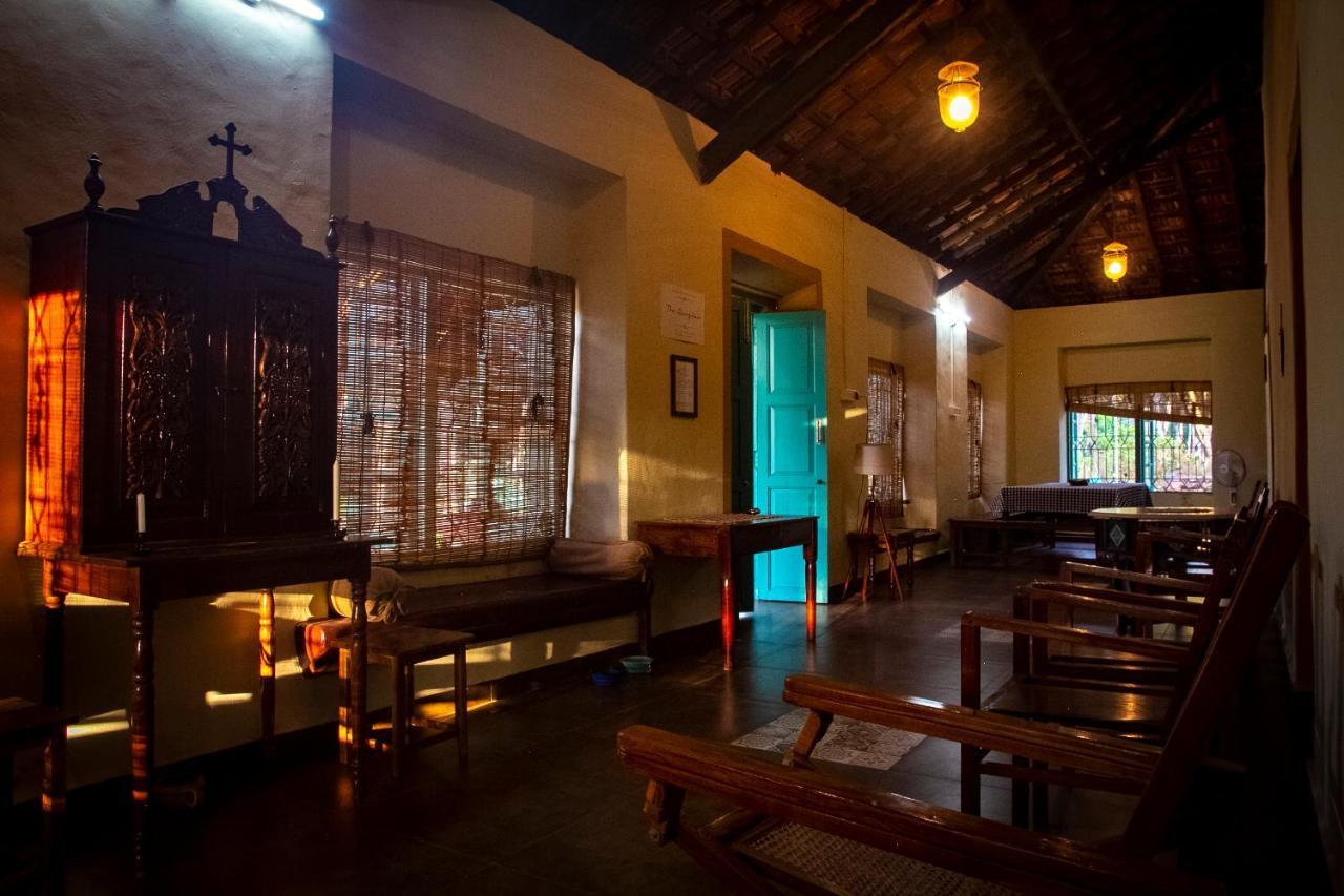 The Bungalow Bogmalo An 1880 Indo Portuguese Heritage Beach Villa South Goa 객실 사진